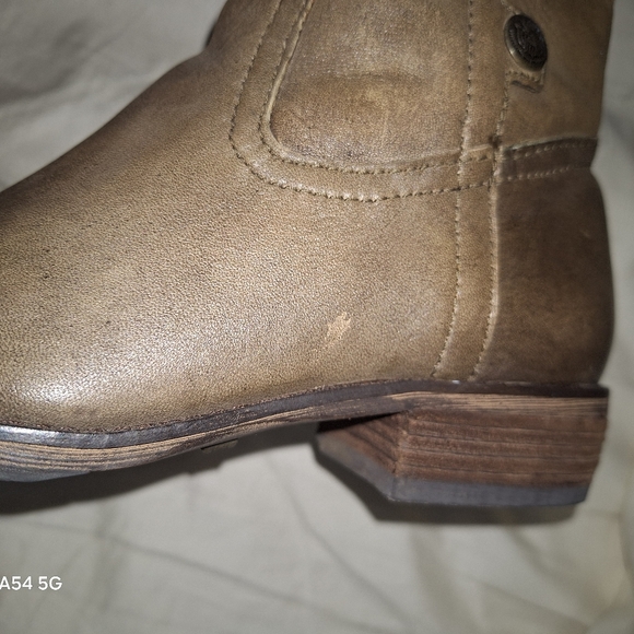 Sam Edelman LEATHER boots.  Size 7.5 - Picture 7 of 8